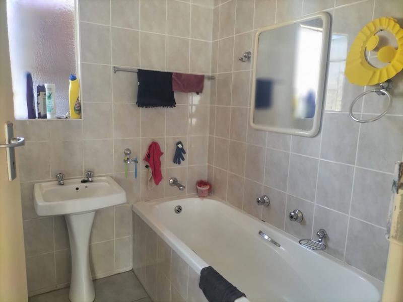 2 Bedroom Property for Sale in Uitsig Free State